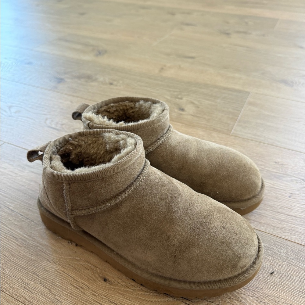 Cozy Short Suede Winter Boots in Chestnut Brown